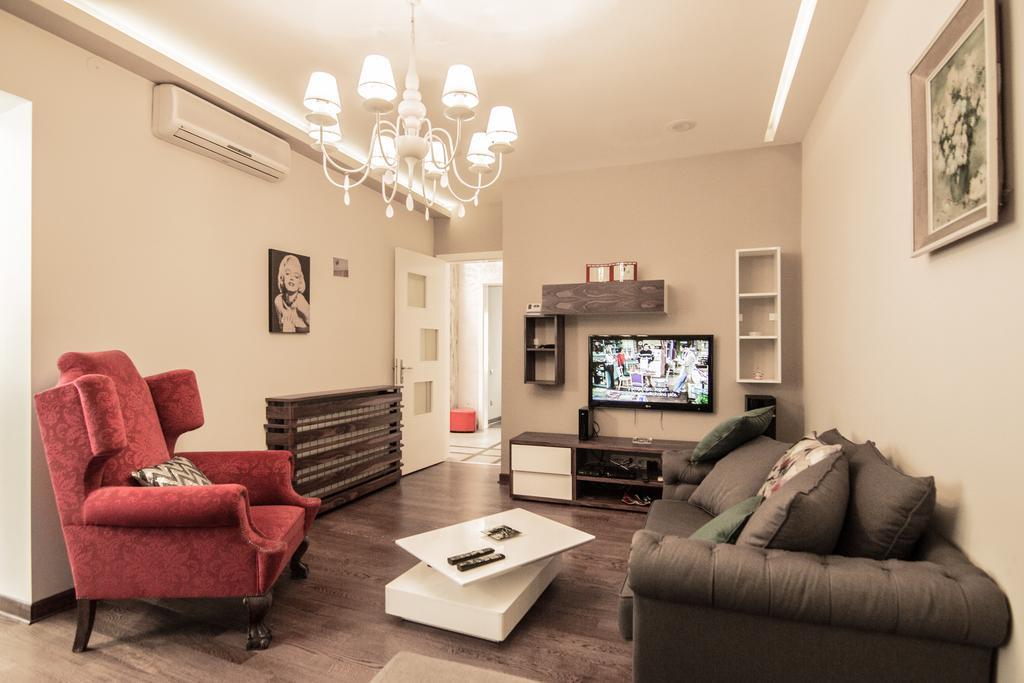 Fiko Center Of Belgrade Apartamento Exterior foto